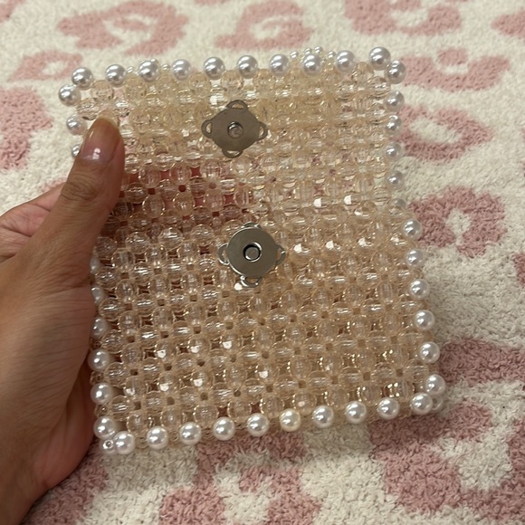 Susanna Chow Pearl Bow Wallet - Picture 2 of 3